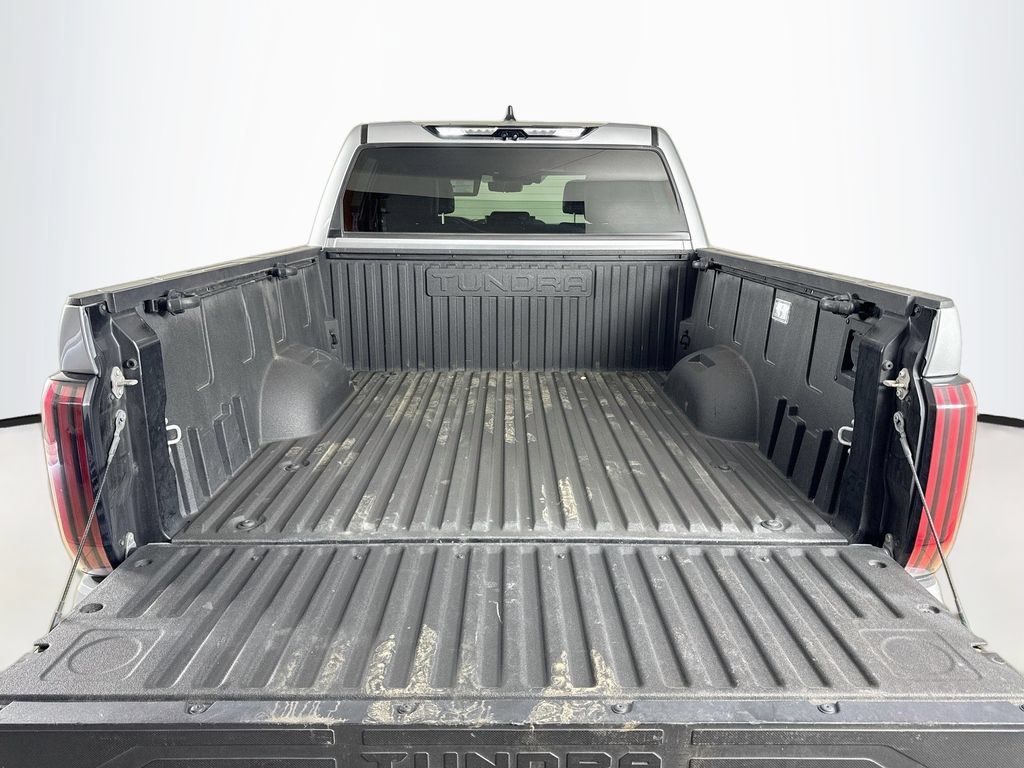 Used 2024 Toyota Tundra Platinum AWD/4WD image 25