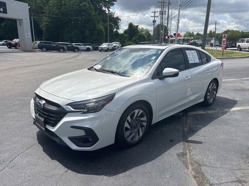 Used 2025 Subaru Legacy Limited AWD/4WD image 6