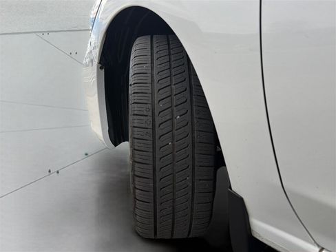 Used 2018 Subaru Impreza 2.0i image 25