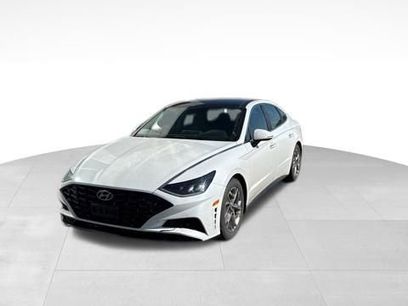 Used 2021 Hyundai Sonata SEL w/ Convenience Package