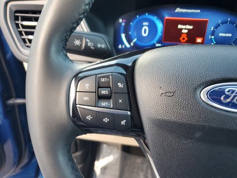 Used 2022 Ford Escape SEL w/ Technology Package image 21