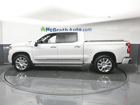 Used 2024 Chevrolet Silverado 1500 High Country w/ High Country Premium Package AWD/4WD image 23