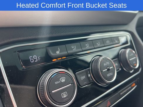 Used 2023 Volkswagen Atlas Cross Sport SEL R-Line image 16