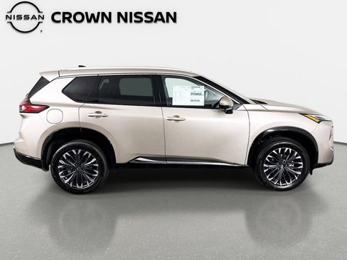 New 2026 Nissan Rogue Platinum AWD/4WD image 4