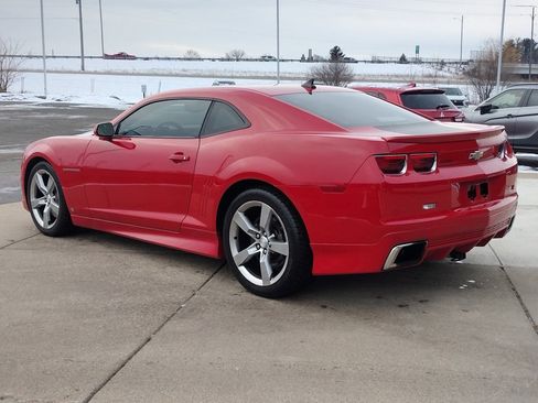 Used 2010 Chevrolet Camaro SS image 13