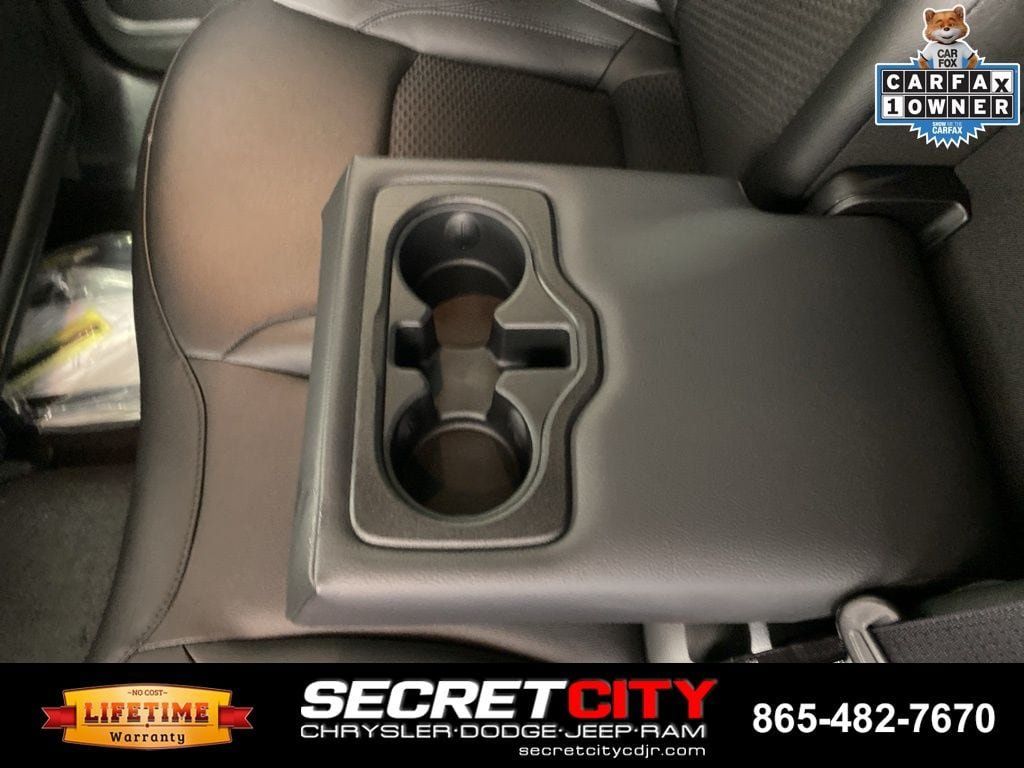 Used 2026 Jeep Compass Latitude AWD/4WD image 26