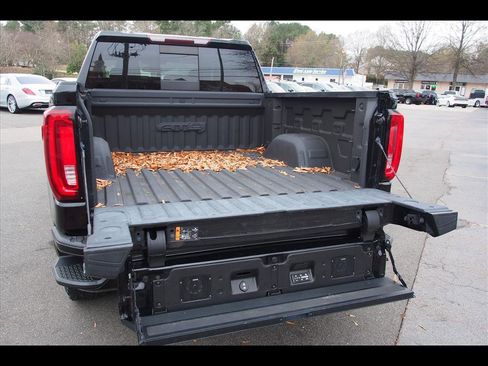 Used 2019 GMC Sierra 1500 AT4 w/ AT4 Premium Package image 5