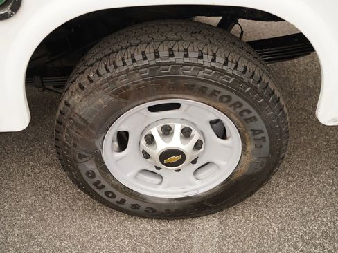 Used 2015 Chevrolet Silverado 2500 W/T w/ WT Fleet Convenience Package AWD/4WD image 32