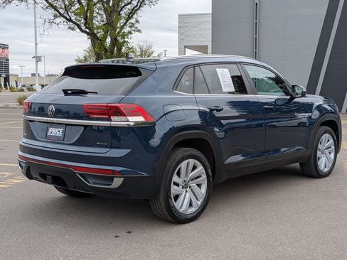 Used 2023 Volkswagen Atlas Cross Sport SE image 5