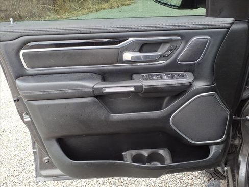Used 2020 RAM 1500 Laramie image 9