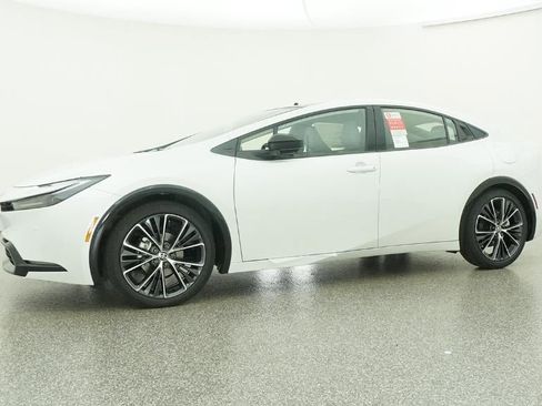 New 2026 Toyota Prius Limited image 18