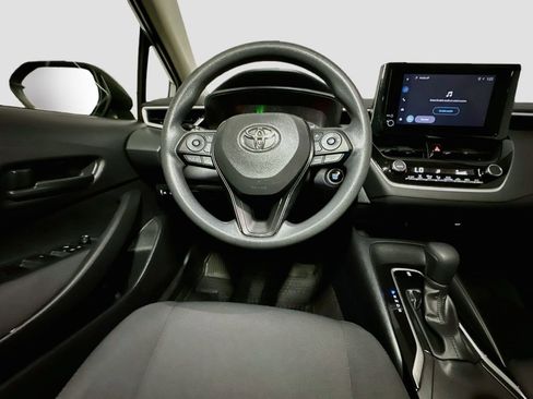 Used 2023 Toyota Corolla LE w/ LE Convenience Package image 30