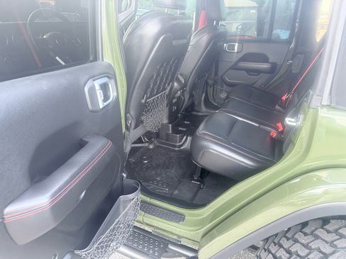 Used 2020 Jeep Wrangler Unlimited Rubicon w/ Quick Order Package 28Y Recon image 35