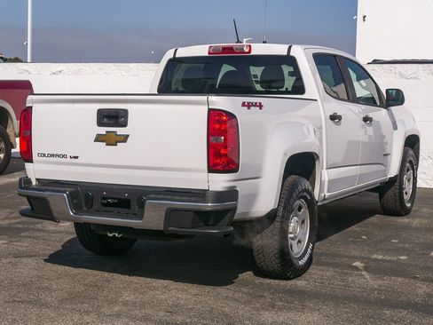 Used 2018 Chevrolet Colorado W/T w/ WT Convenience Package AWD/4WD image 9
