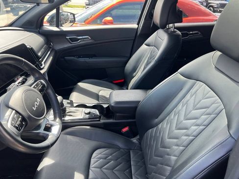 Used 2025 Kia Sportage X-Line w/ Premium Package AWD/4WD image 11