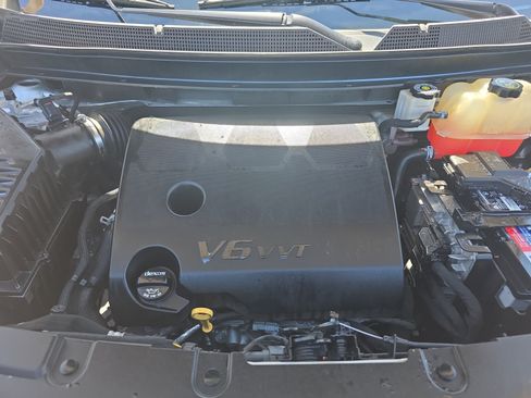 Used 2020 Chevrolet Traverse Premier FWD image 22