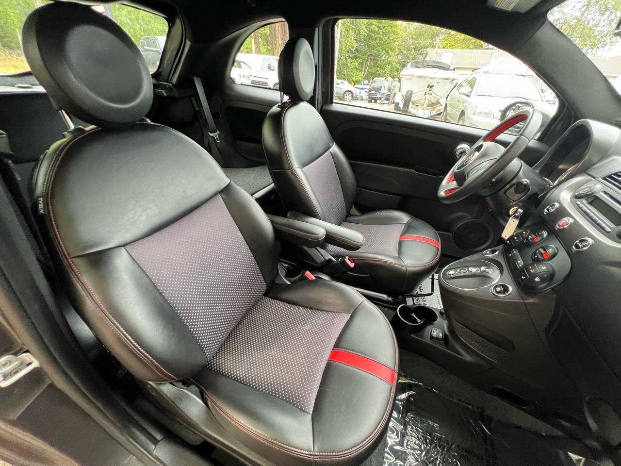 Used 2015 FIAT 500 e FWD image 29