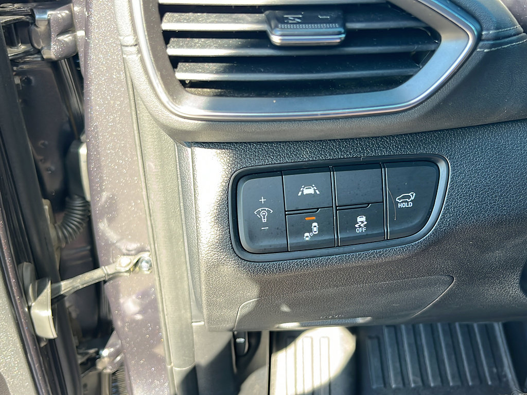 Used 2020 Hyundai Santa Fe SEL FWD image 26