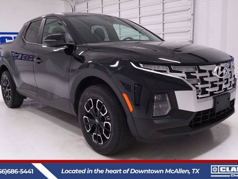 Used 2024 Hyundai Santa Cruz SEL FWD image 3