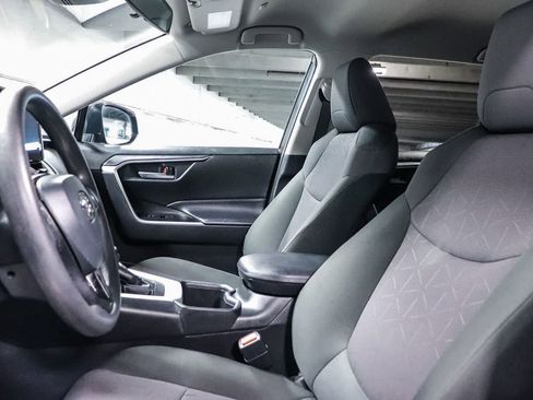 Certified 2024 Toyota RAV4 XLE FWD image 19