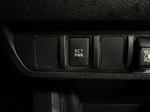 Used 2021 Toyota Tacoma SR5 image 25