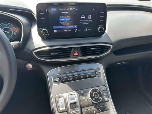 Used 2022 Hyundai Santa Fe SEL Convenience image 17