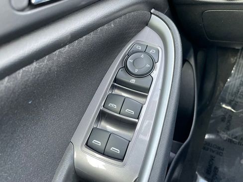 Used 2023 Chevrolet Malibu LT FWD image 22