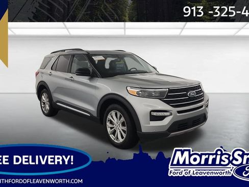 Used 2024 Ford Explorer XLT w/ Equipment Group 202A AWD/4WD image 1