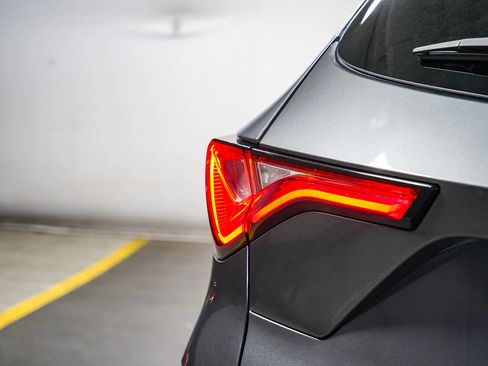 Certified 2023 Acura MDX w/Technology Package image 13