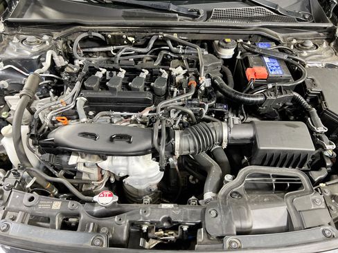 Used 2022 Honda Civic Touring image 29