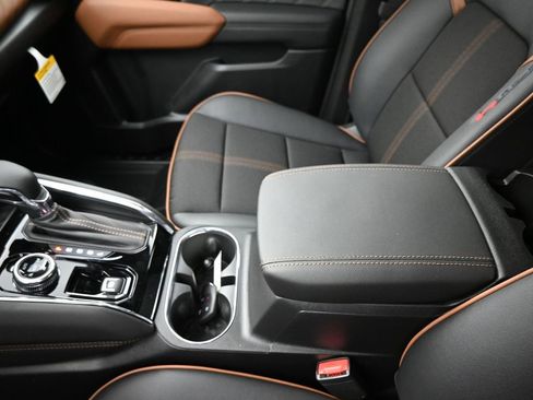 New 2026 GMC Canyon AT4 image 15