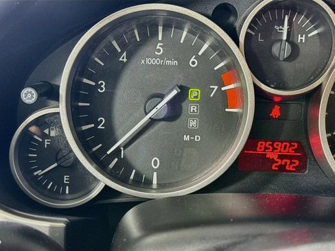 Used 2012 MAZDA MX-5 Miata Grand Touring RWD image 14