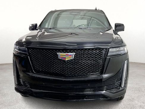 Used 2024 Cadillac Escalade ESV Sport Platinum image 5
