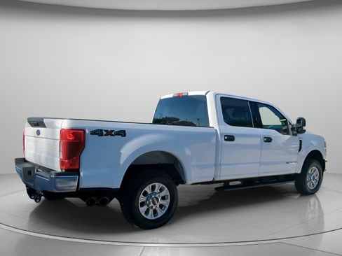 Certified 2022 Ford F250 XLT AWD/4WD image 28