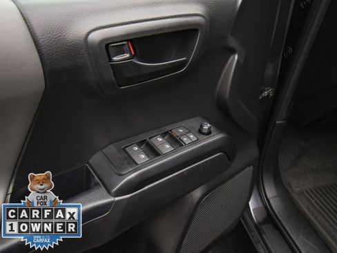 Used 2023 Toyota Tacoma SR image 40