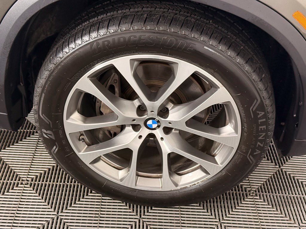 Used 2026 BMW X5 xDrive40i AWD/4WD image 19