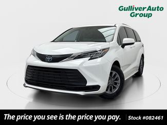 Used 2022 Toyota Sienna LE video 1