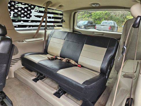 Used 2005 Ford Excursion Eddie Bauer image 8