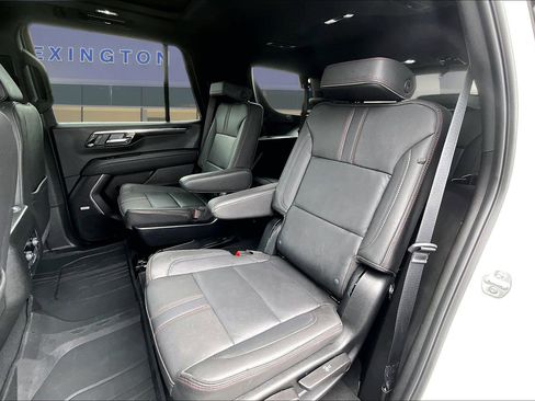 Used 2025 Chevrolet Tahoe RST w/ Comfort Package AWD/4WD image 22