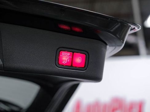 Used 2015 Mercedes-Benz ML 63 AMG 4MATIC image 50