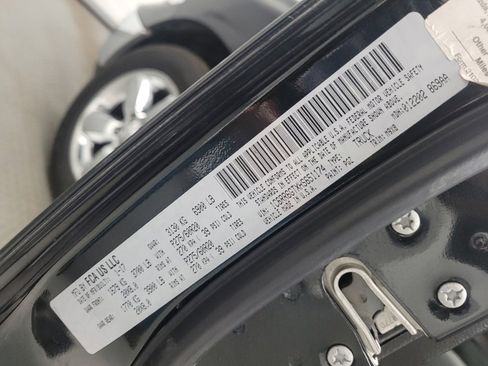 Used 2017 RAM 1500 Big Horn image 33