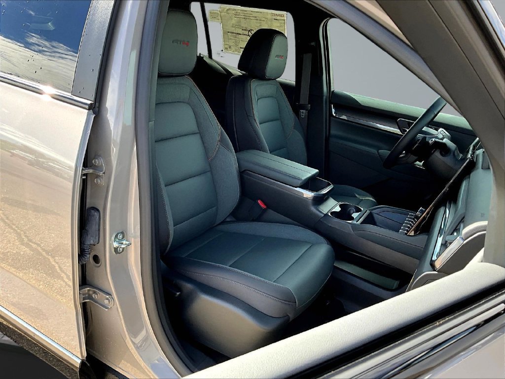 New 2027 GMC Terrain AT4 w/ Technology Package II AWD/4WD image 11