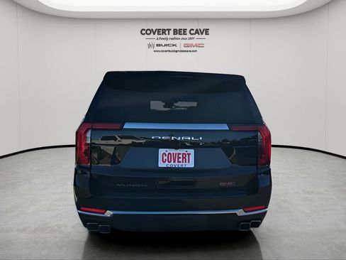 New 2026 GMC Yukon Denali image 8