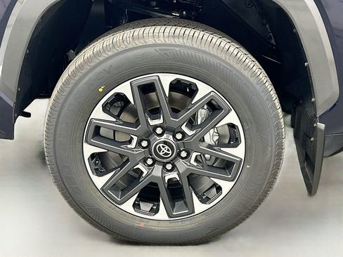 New 2026 Toyota Tundra Limited image 9