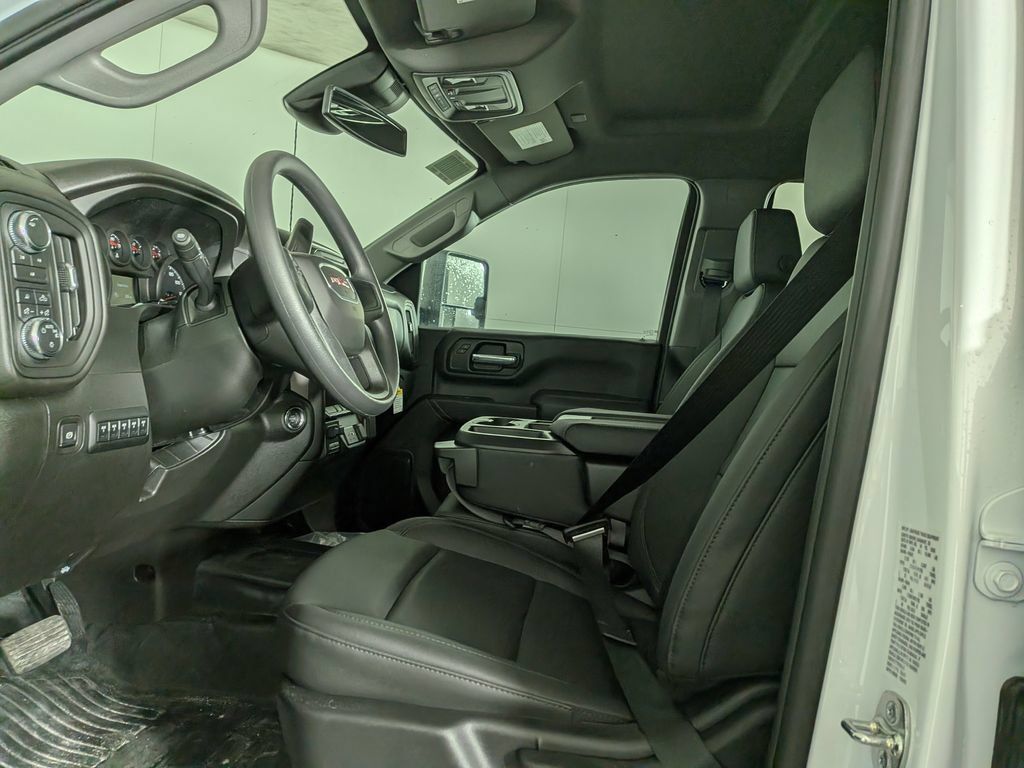 New 2026 GMC Sierra 2500 Pro w/ Convenience Package AWD/4WD image 15