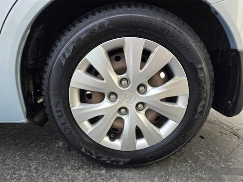 Used 2012 Honda Civic LX image 6