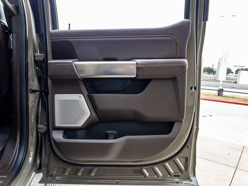 Used 2026 Ford F350 King Ranch w/ Chrome Package image 40