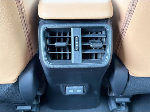 Used 2025 Lexus UX 300h FWD image 20