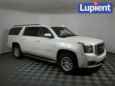 Used 2015 GMC Yukon XL SLT w/ Open Road Package image 1