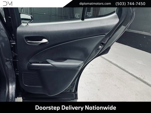 Used 2024 Lexus UX 250h F Sport AWD/4WD image 29